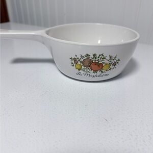 La Marguerite White Ceramic Saucepan with Fruit Decal